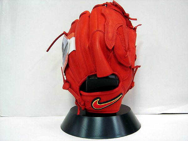 ナイキ・シグネイチャーモデル NIKE M18 SIGNATURE MODEL MATSUZAKA