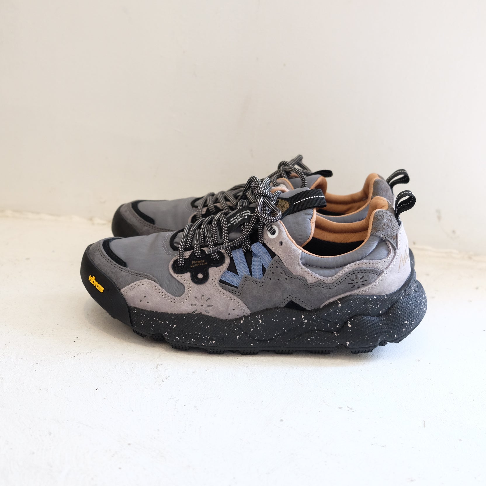 Flower MOUNTAIN×NANGA YAMANO3 Wolf gray FM17008 フラワーマウンテン