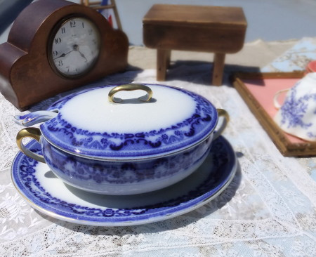 NE0069 ヴィクトリアン チュリーン * イギリス アンティーク 食器