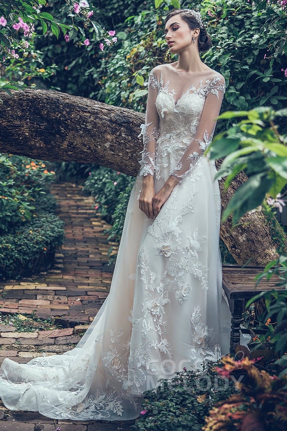 LD5713 詳細 | ウエディングドレスを格安で探すならCOCOMELODY