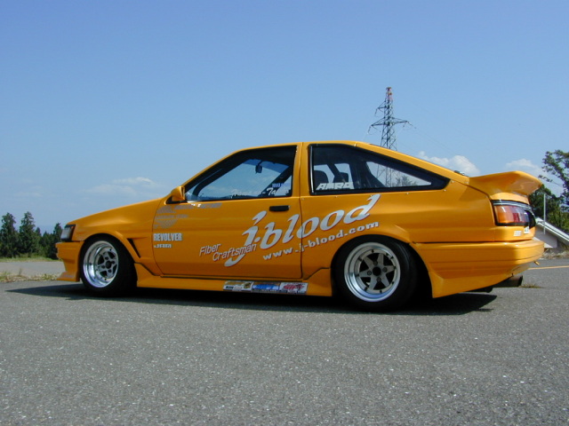 AE86 レビン サイドステップ FRP（前/後期）（左右セット） [j.blood]