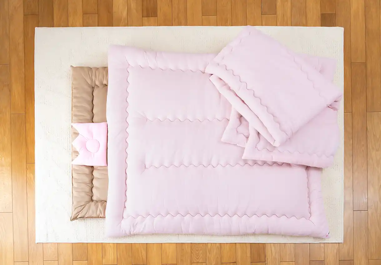 ベビー布団セット2（ほほ笑み掛、お日様のチカラ、腰いい寝、枕