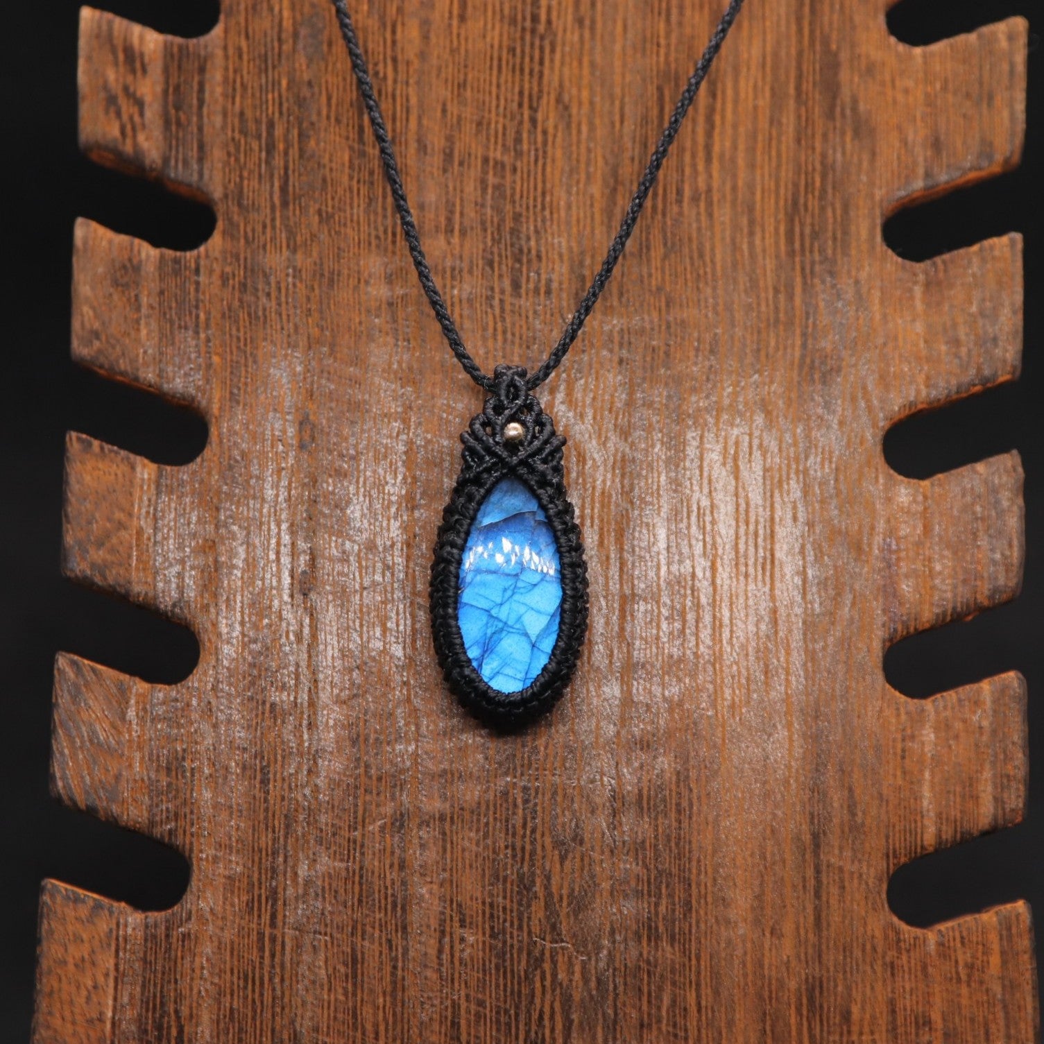 ブルーラブラドライトマクラメネックレスml35 – 天然石屋 優月堂