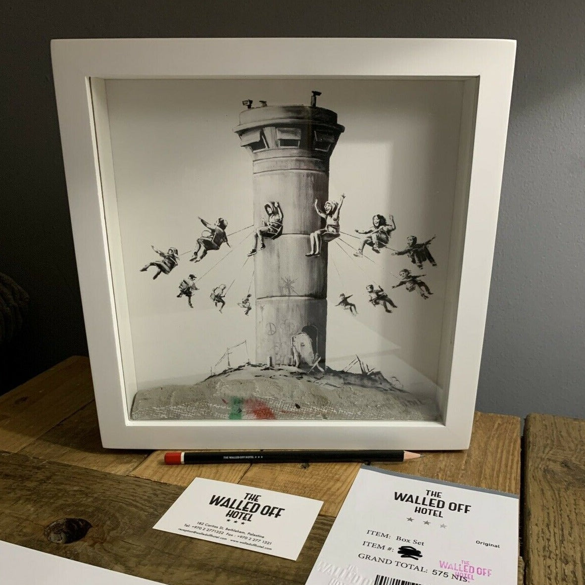 Banksy - The Walled off Hotel - Box Set – 3WhiteDots