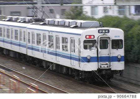 TI］東武伊勢崎線8000系電車（準急：浅草⇔伊勢崎）の写真素材