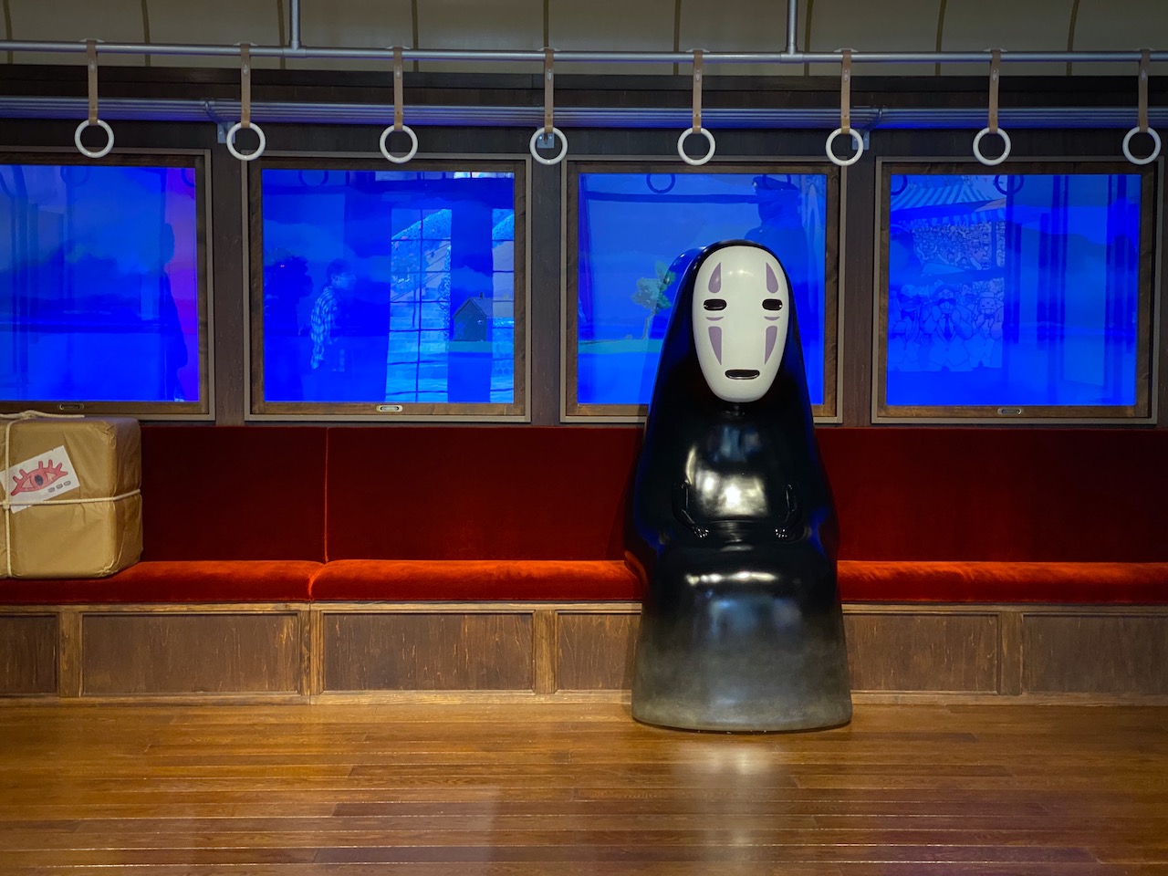 ジブリパーク】SNS映え必至の注目スポット！自分もあの名シーンに没入