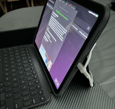 Logitech Combo Touch for iPad 10th Gen and A16 -Oxford Gray : Target