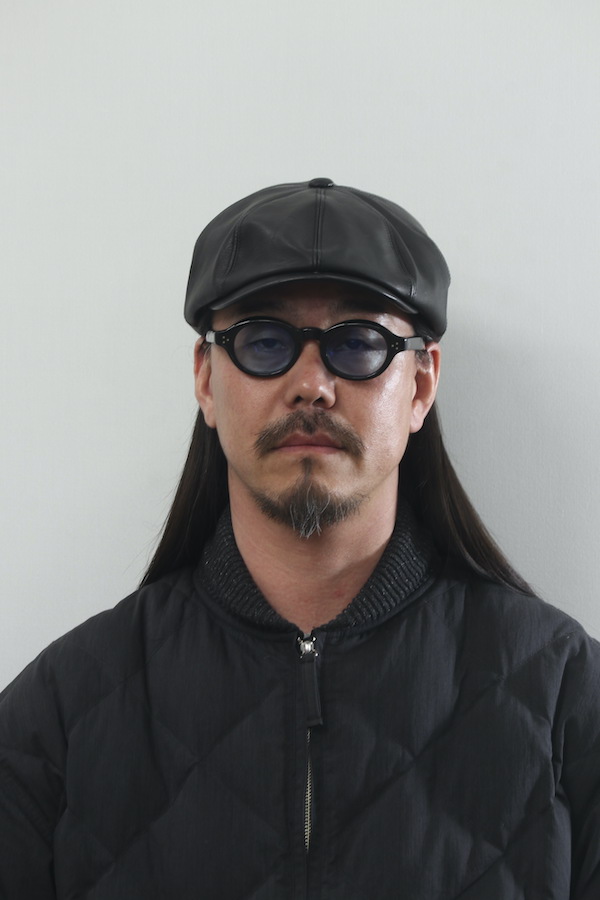 TIGHT / PATINA HORSE-HIDE PEAKED CAP (EAR GUARD)（PATINA BLACK）