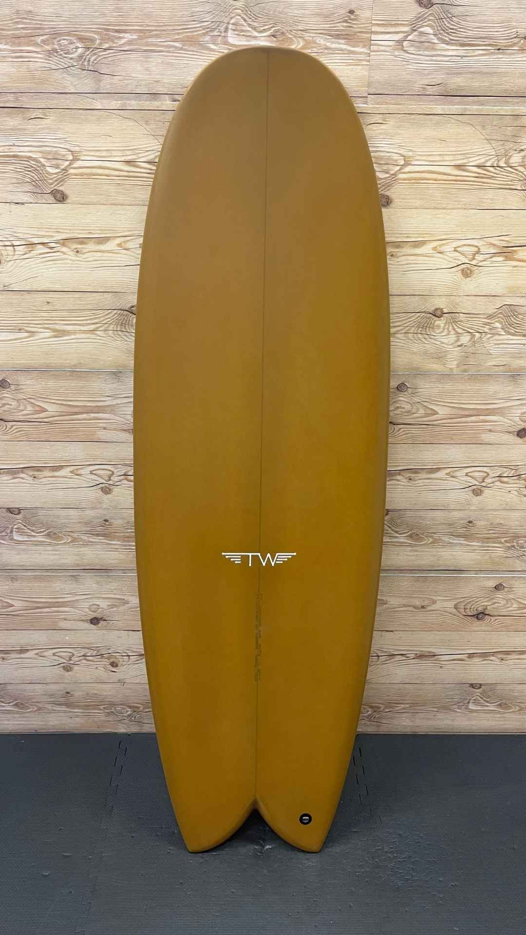 New Tyler Warren 5'4