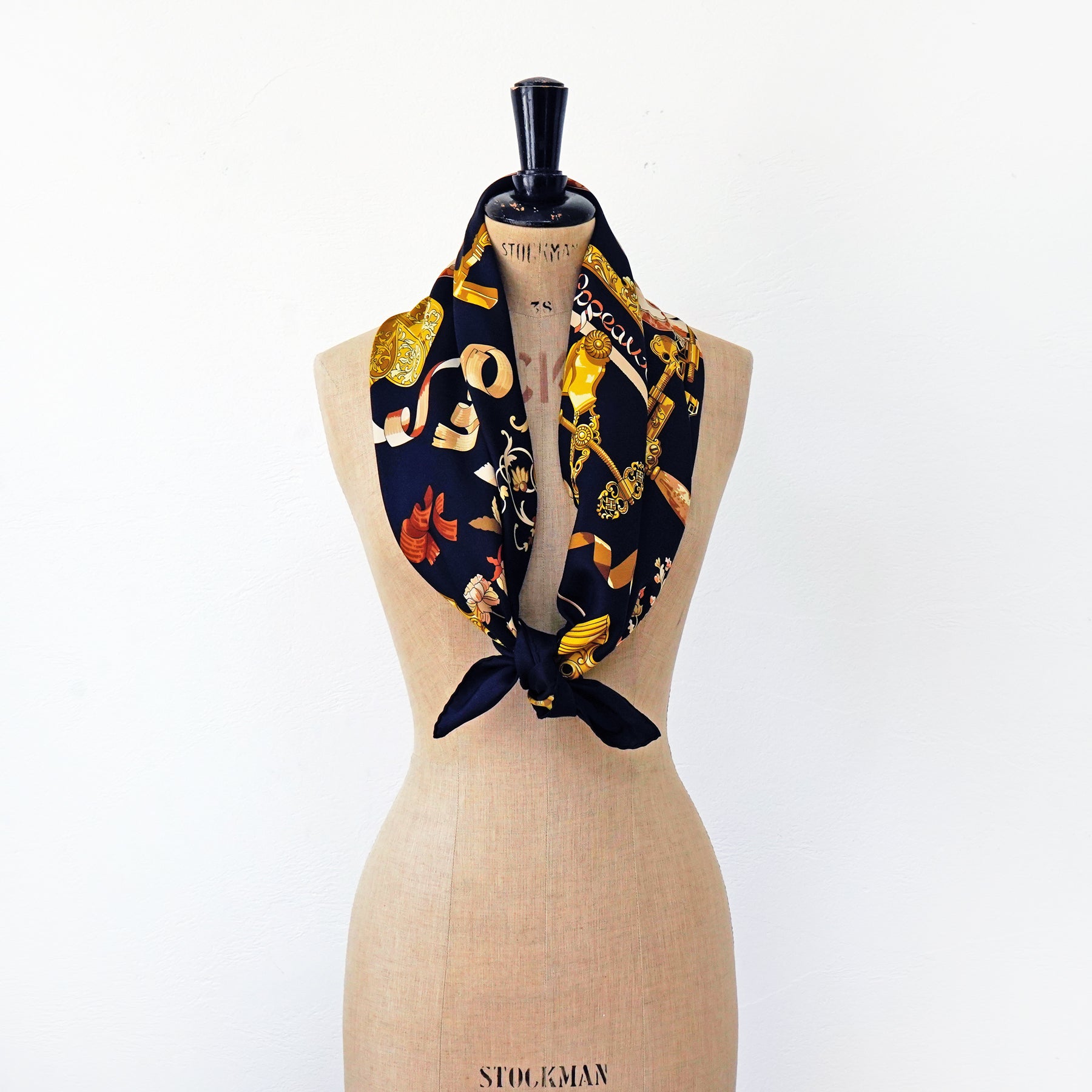 C.1998 HERMES Silk Scarf / エルメス・シルクスカーフ(Copeaux