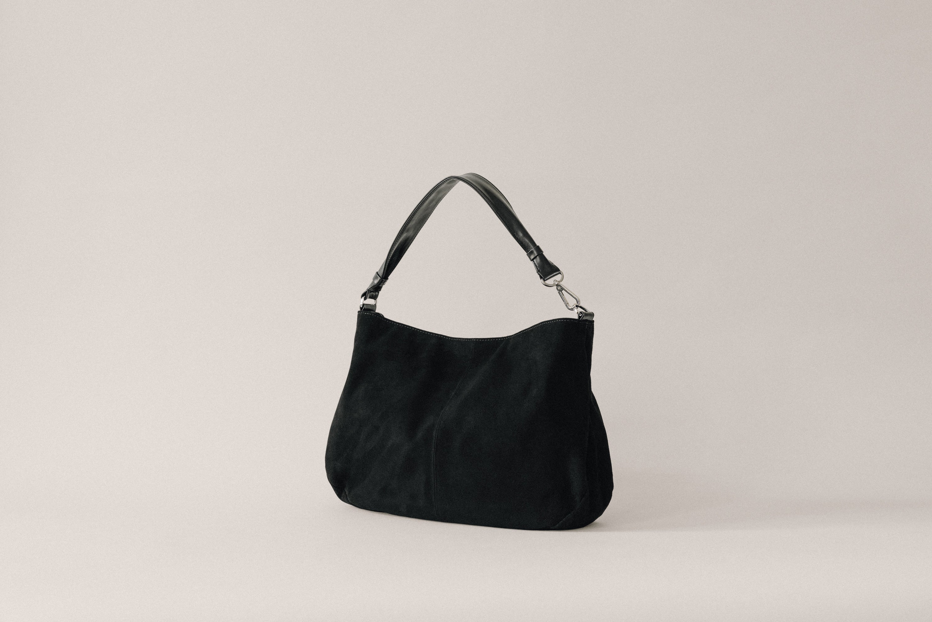 SAC NACELLE SUEDE BLACK – TOUT Y EST JP