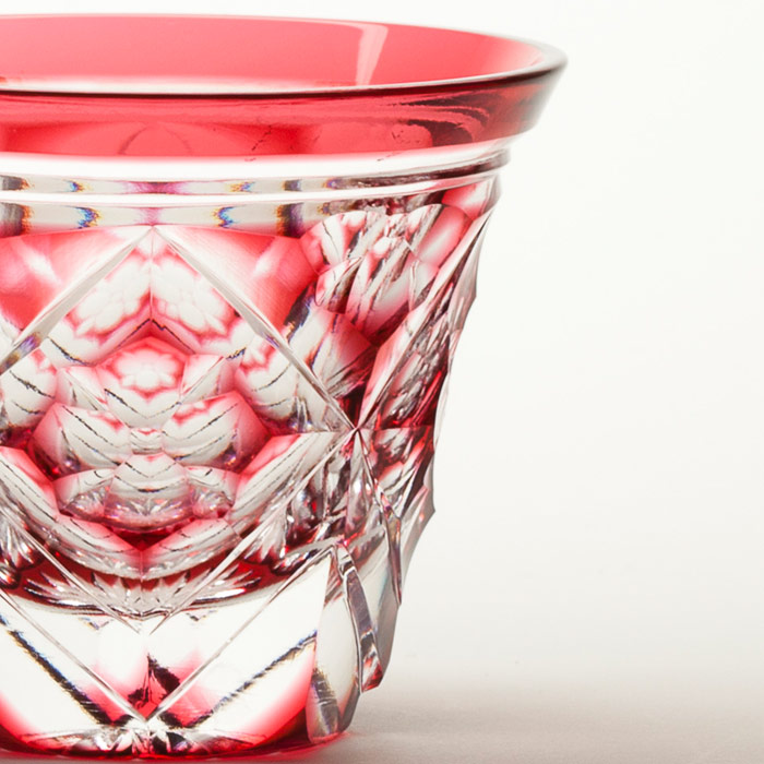 楽天市場】江戸切子 ぐい呑 ペア 金赤・瑠璃 【硝子工房 彩鳳 直営店