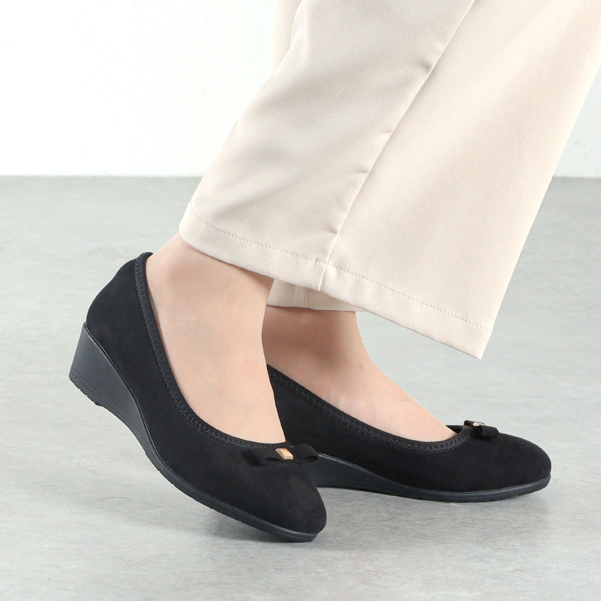 楽天市場】パンプス 黒 ミドルヒール 4cmヒール 痛くない 柔らかい 音