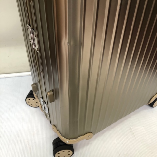 RIMOWA リモワ スーツケース ゴールド キャリーケース ドイツ製 TSA