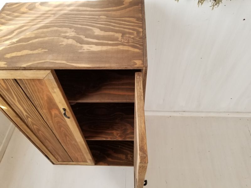 ナチュラルテイスト キャビネット 観音開きタイプ 扉付 収納棚 木の扉