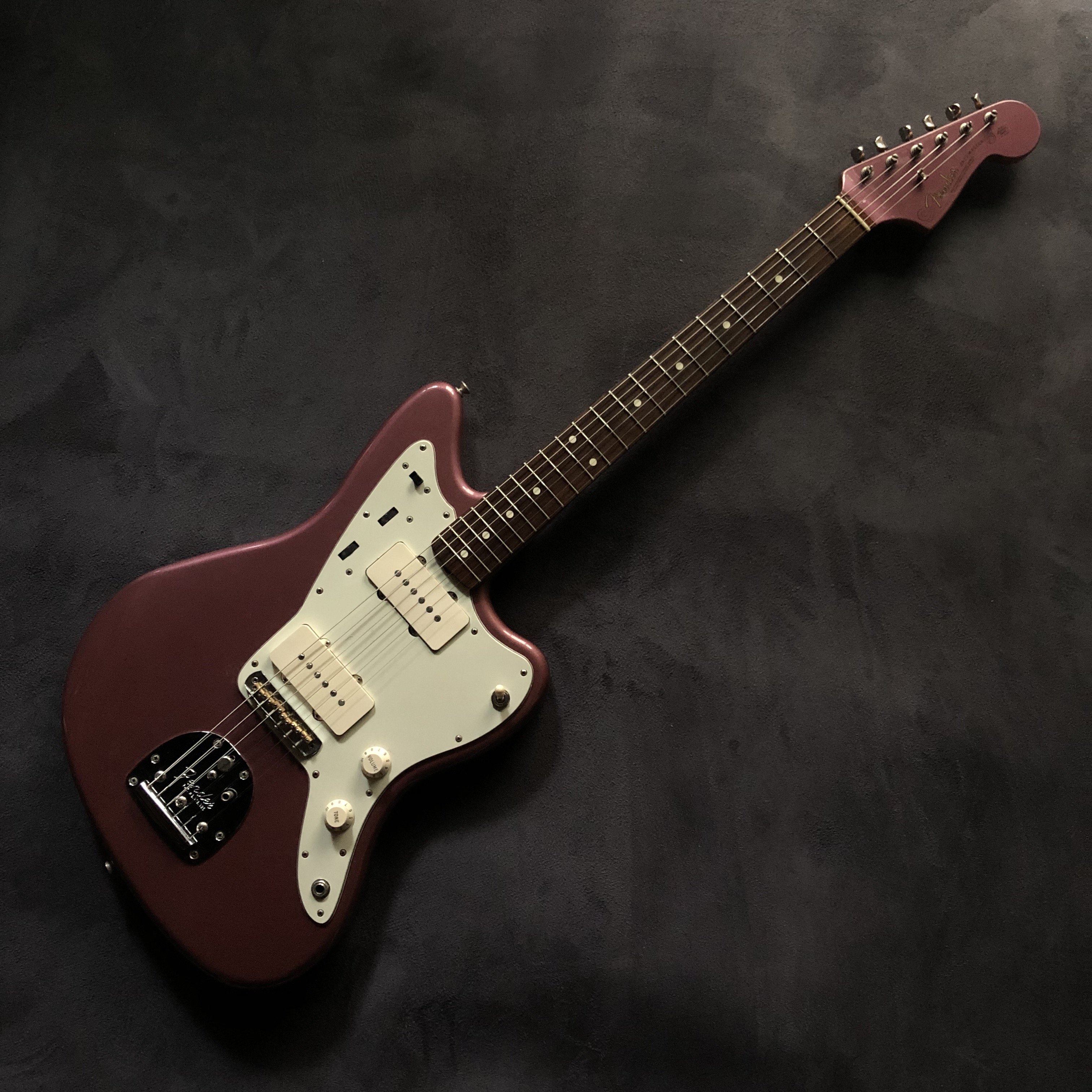 SOLD】Fender USA American Vintage '62 Burgundy Mist | UNTAKE