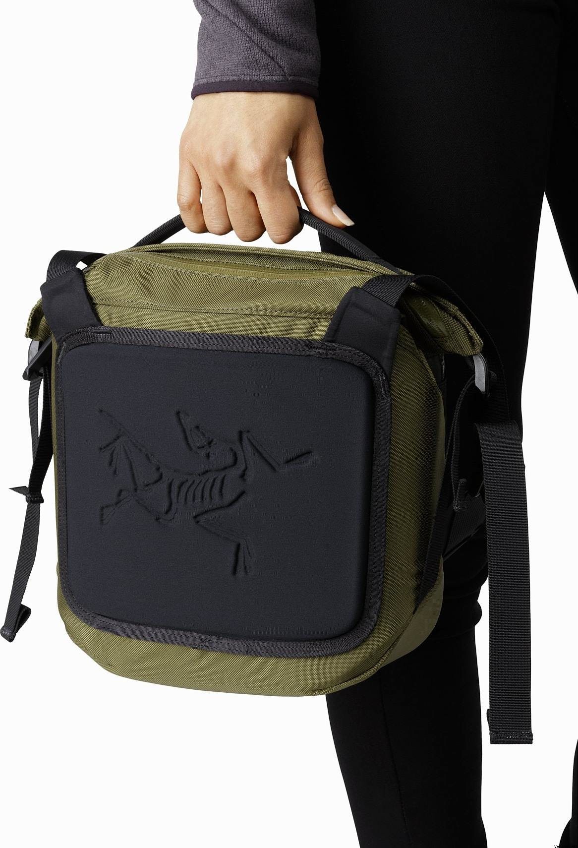 Arc'teryx Arro 8 Shoulder Bag | ショルダーバッグ | Varuste.net 日本語