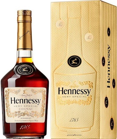 Cognac Hennessy V.S., with box, 700 ml Hennessy V.S., with box