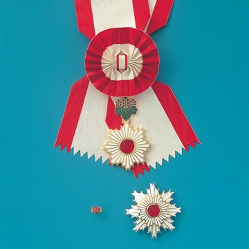 勲章の種類（旭日章）- 内閣府