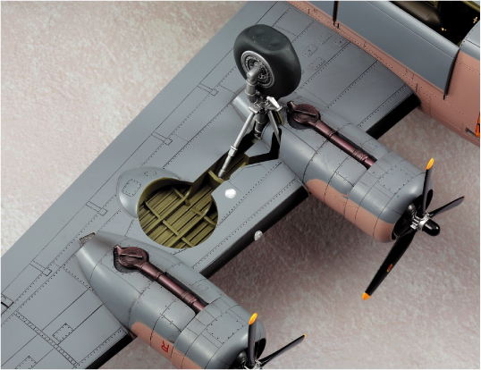 B-24D リベレーター (プラモデル) - ホビーサーチ ミリタリープラモ