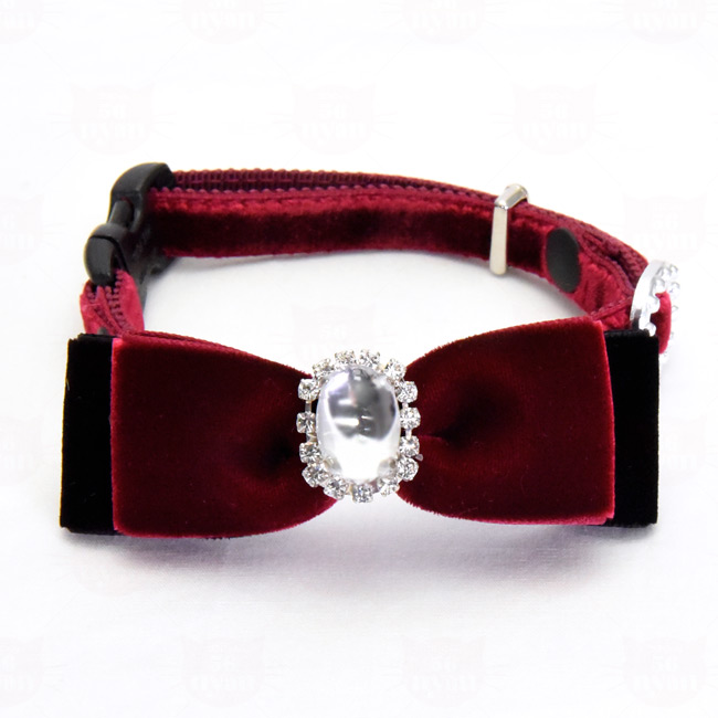 おしゃれ猫首輪 豪華ベルベット蝶ネクタイ クリスタルビジューつき 猫