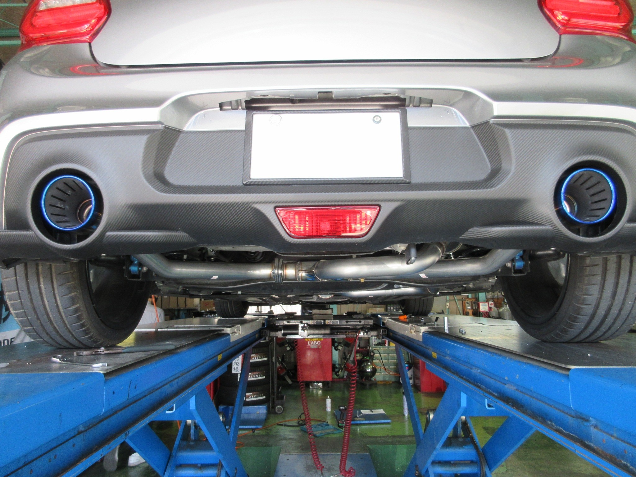 スイフトスポーツ（ZC33S） マフラー交換 | スズキ スイフトスポーツ