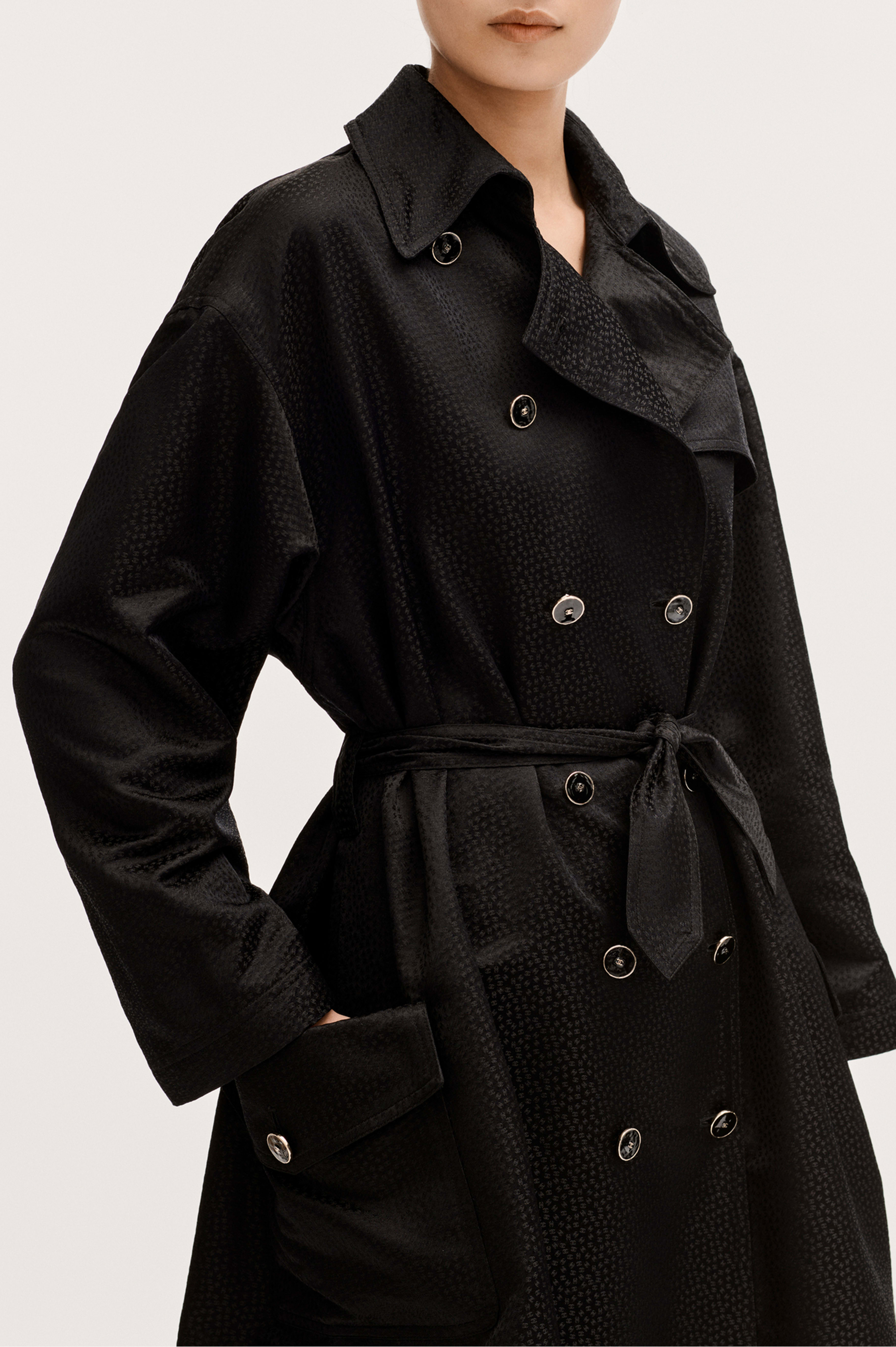 Trench coat - Silk jacquard satin, black — Fashion | CHANEL