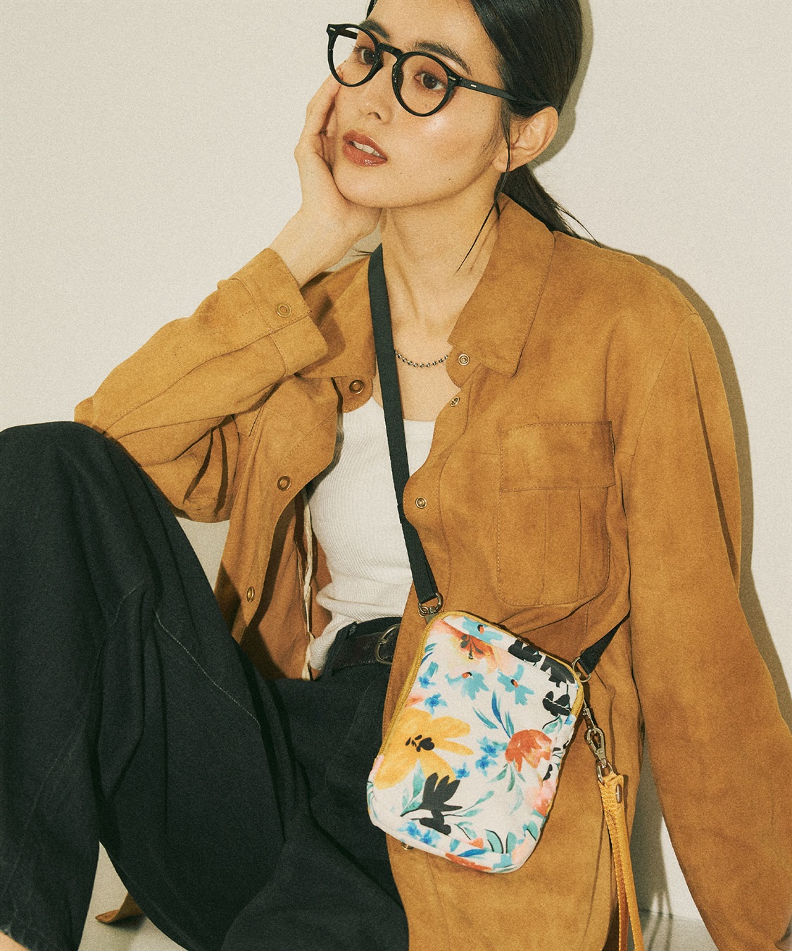 TRIP.INN】6ポケットふかふかスマホマルチショルダーバッグ Life Style