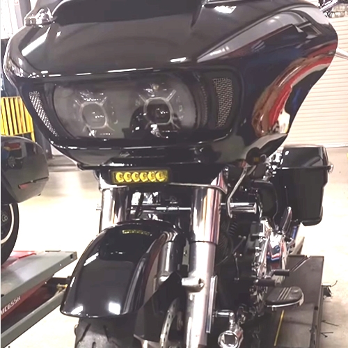 HIGH-POWER ホワイト LED ドライビングライトバー - Custom Dynamics