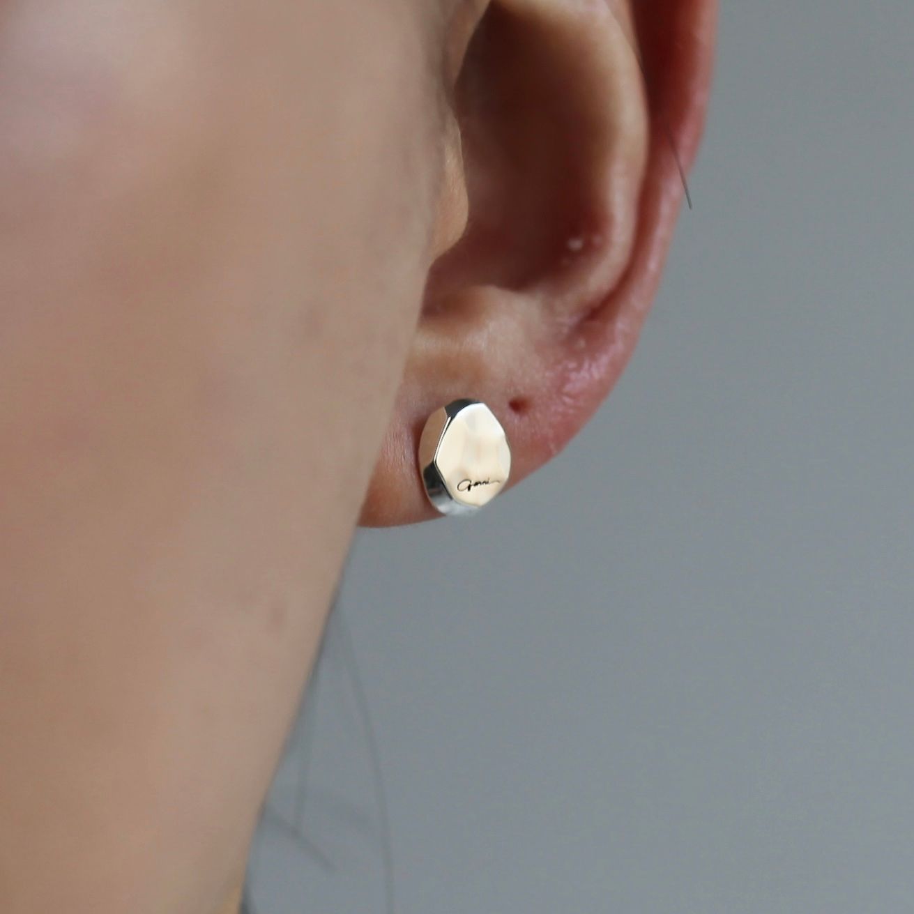 GARNI - 【残り一点】Crockery Chip Pierce(SILVER) | ACRMTSM ONLINE