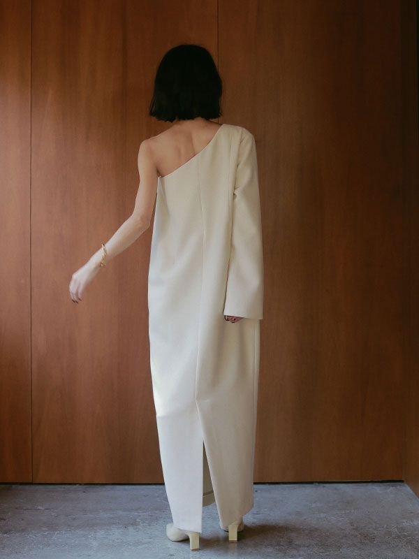 ETRE TOKYO - 2wayスリーブワンショルダーワンピース - OFF WHITE