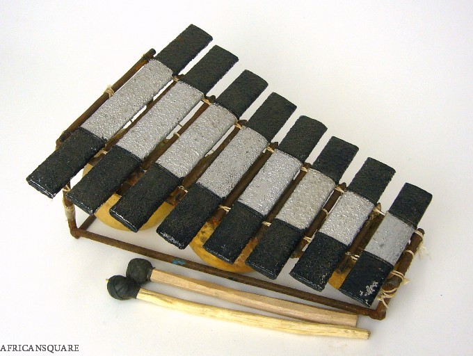 アフリカの楽器 バラフォン 【アフリカンスクエアー】