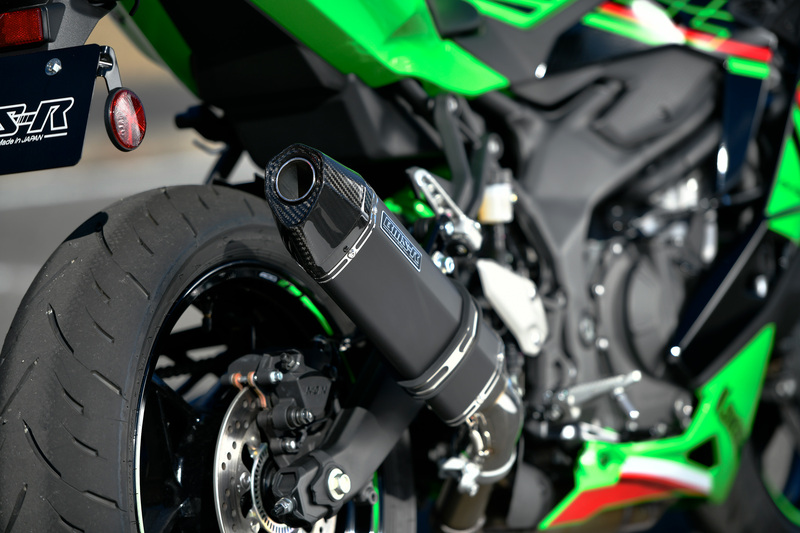 CORSA-EVOⅡ マットブラック スリップオン：ZX-4RR / ZX-4R SE：2023