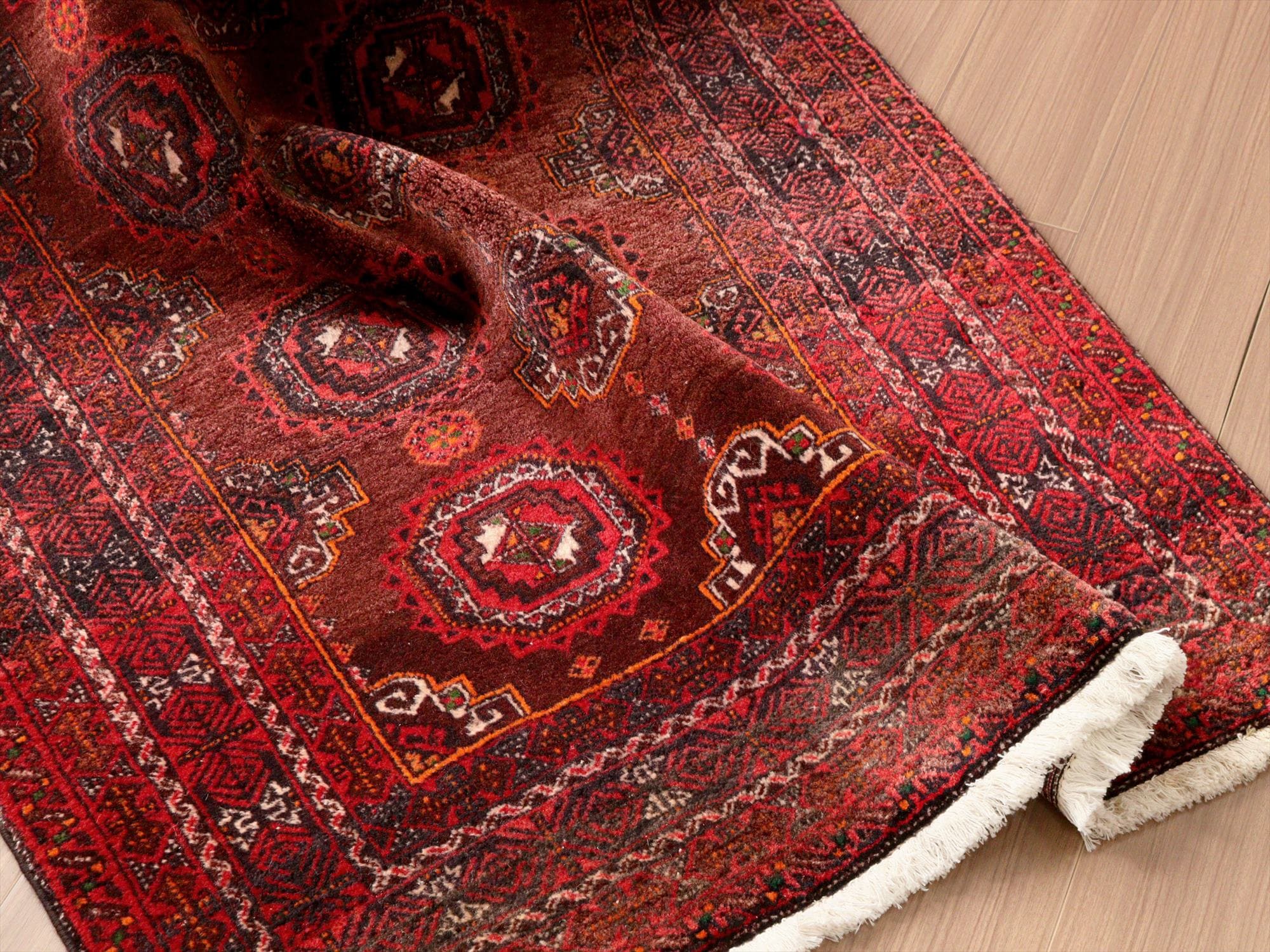 ✦vintage rug✦117cm×65cm ペルシャ絨毯 バルーチ ギュル ✦vintage