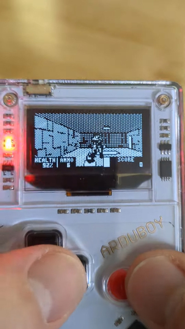 小さくてもヌルヌル動く！親指サイズの8-bitデメイク版『Wolfenstein