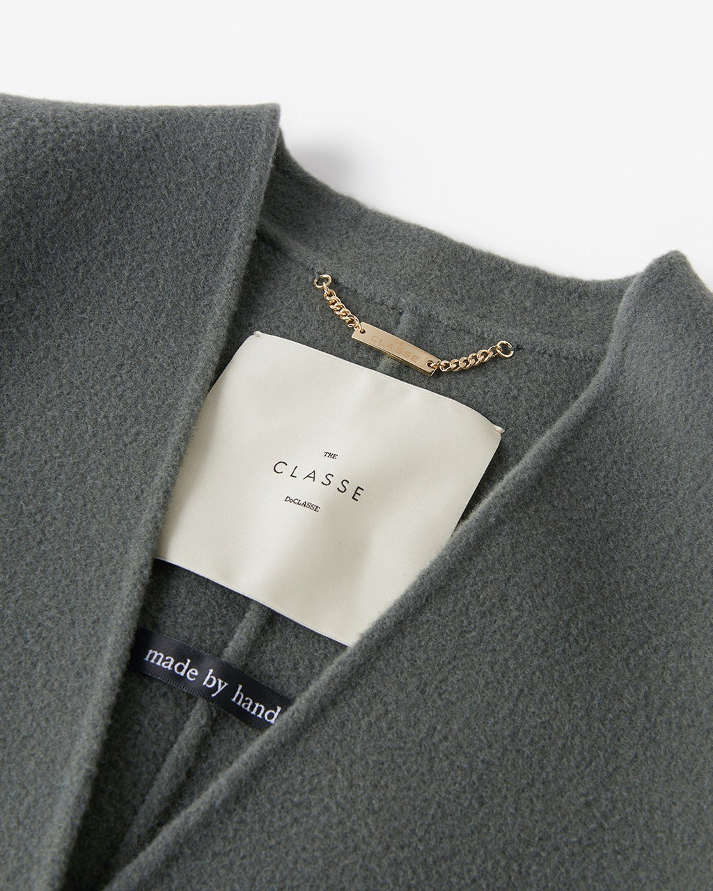 カシミヤ混ウールリバー・Vカラージャケット/DoCLASSE