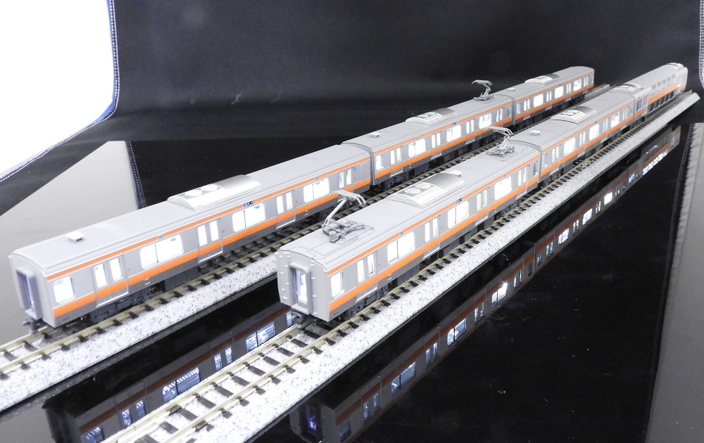 KATO鉄道模型オンラインショッピング E233系中央線（T編成・グリーン車