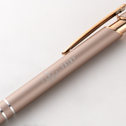 DellaLo' Milano〈デラロミラノ | GOLDEN LABEL デラロミラノ