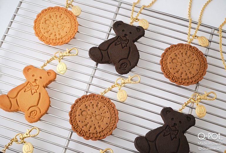 Q-pot.“焼きたてクッキー”アクセサリー、テディベアネックレス