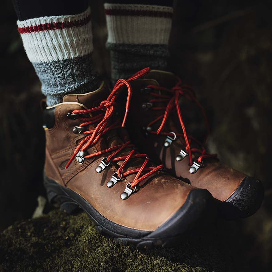 ウィメンズ ハイキングシューズ | ピレニーズ | KEEN公式オンラインストア