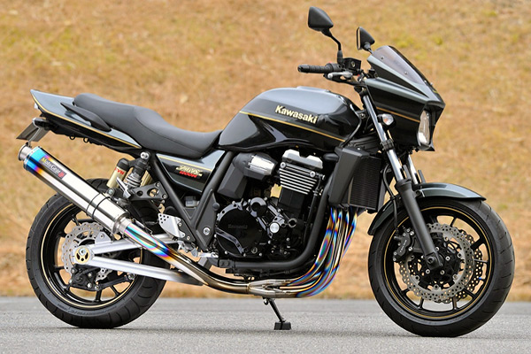 モトギアから手曲げ独特のラインと焼き色が美しい、ZRXシリーズ用