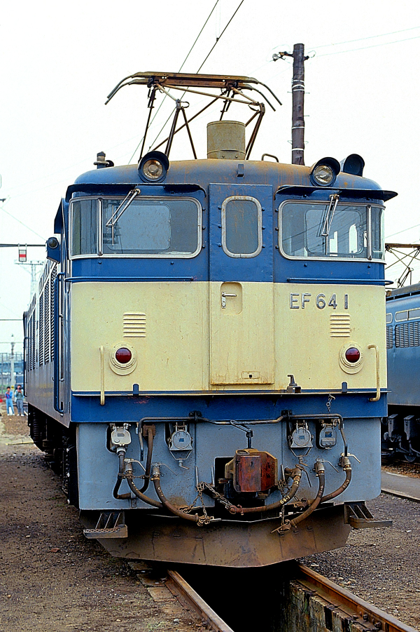 Kano鉄道局 EF64