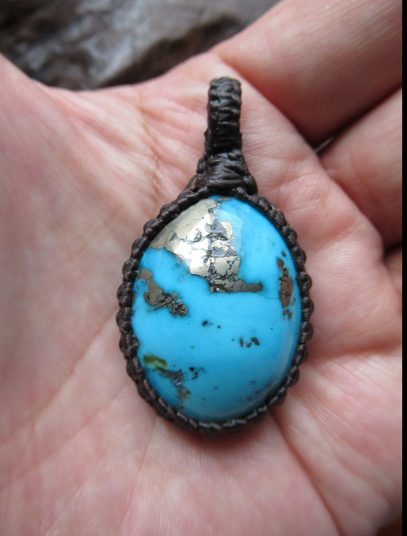 «special collection»大粒イラン産ターコイズマクラメネックレス チベット産ターコイズ マクラメ編みペンダントネックレス 誕生日