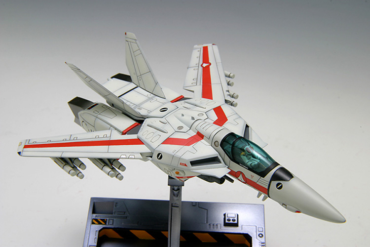 VF-1J ファイター 一条輝 機 | 株式会社ウェーブ