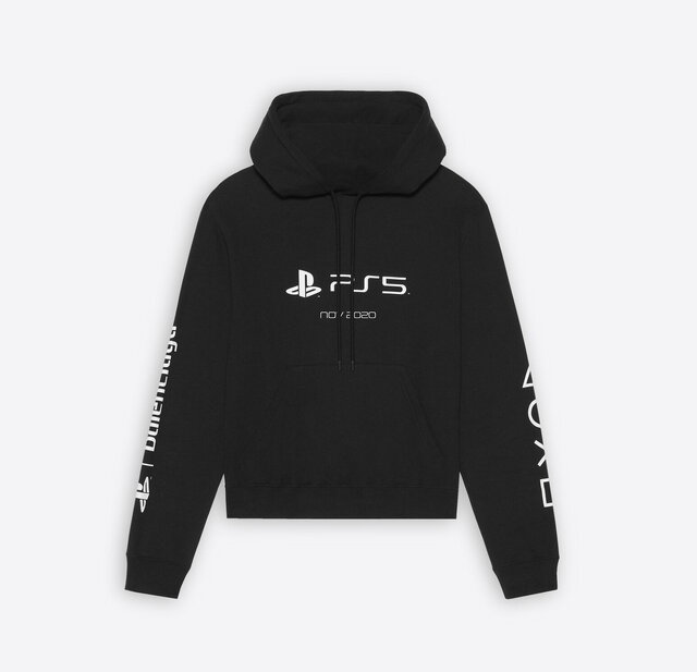PS5本体よりもお高いコラボTシャツを高級海外ブランドが発売！フーディ