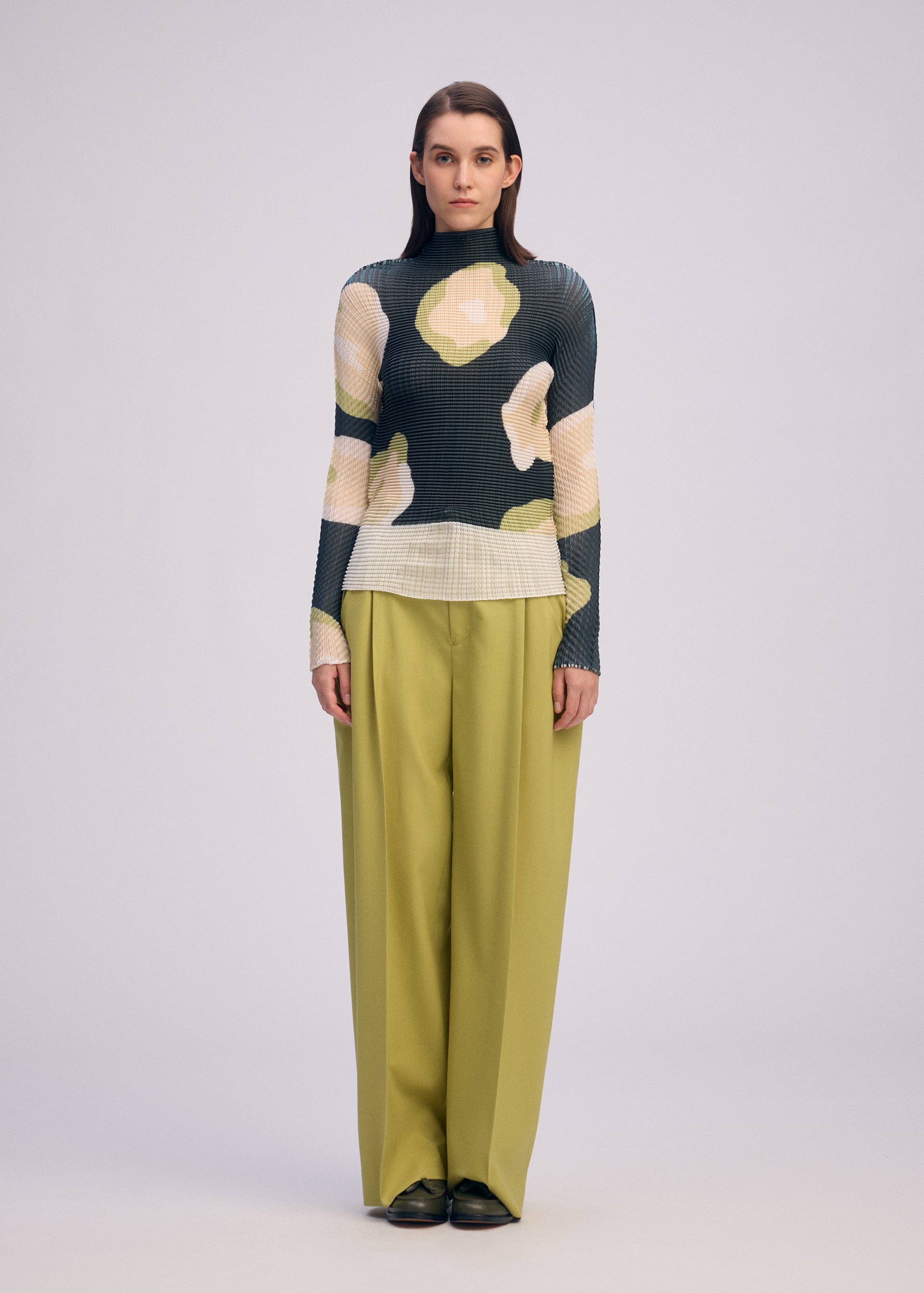 VERVE PLEATS TOP – isseymiyake.com