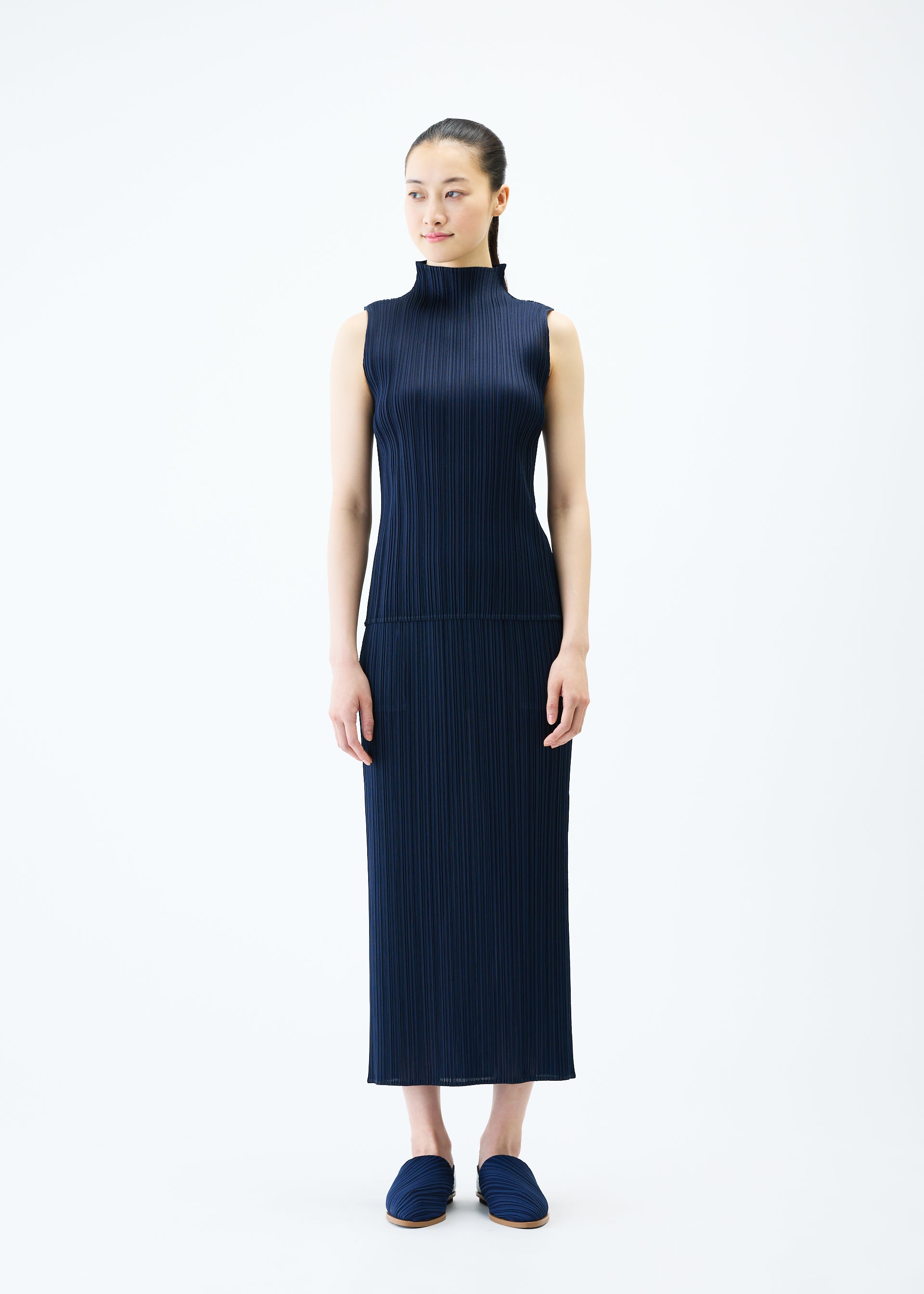 PLEATS PLEASE ISSEY MIYAKE – isseymiyake.com