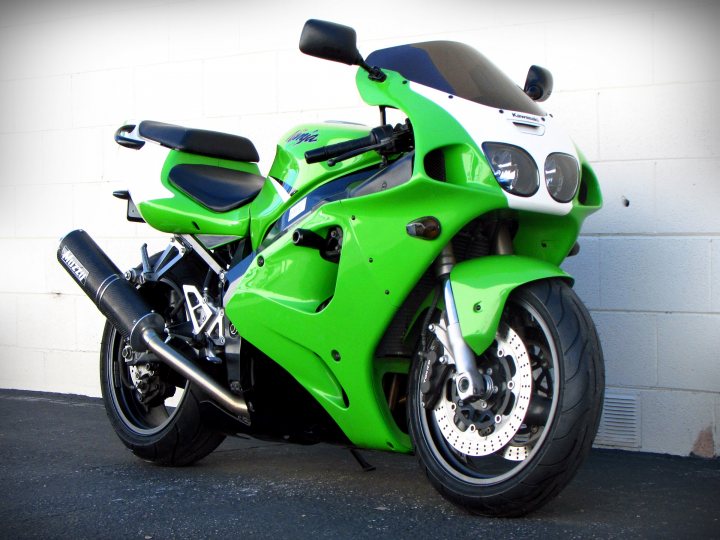 2001 Kawasaki Ninja ZX-7R For Sale • J&M Motorsports