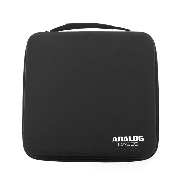 ANALOG CASESのAkai MPC One 専用 セミハードケースをご紹介いたします。