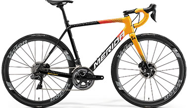 メリダ -MERIDA- | ラインナップ | ロードバイク | SCULTURA 8000-E